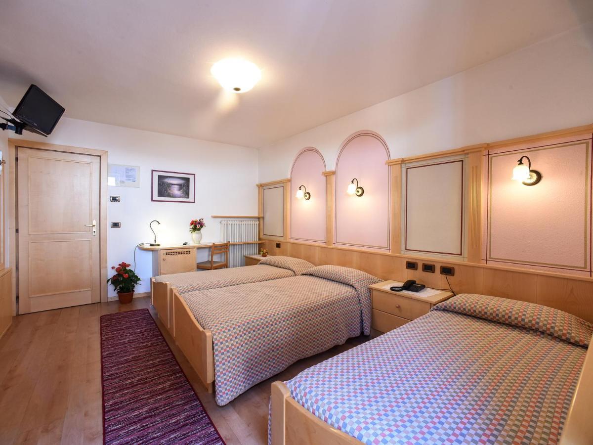 Hotel Adriana 3*