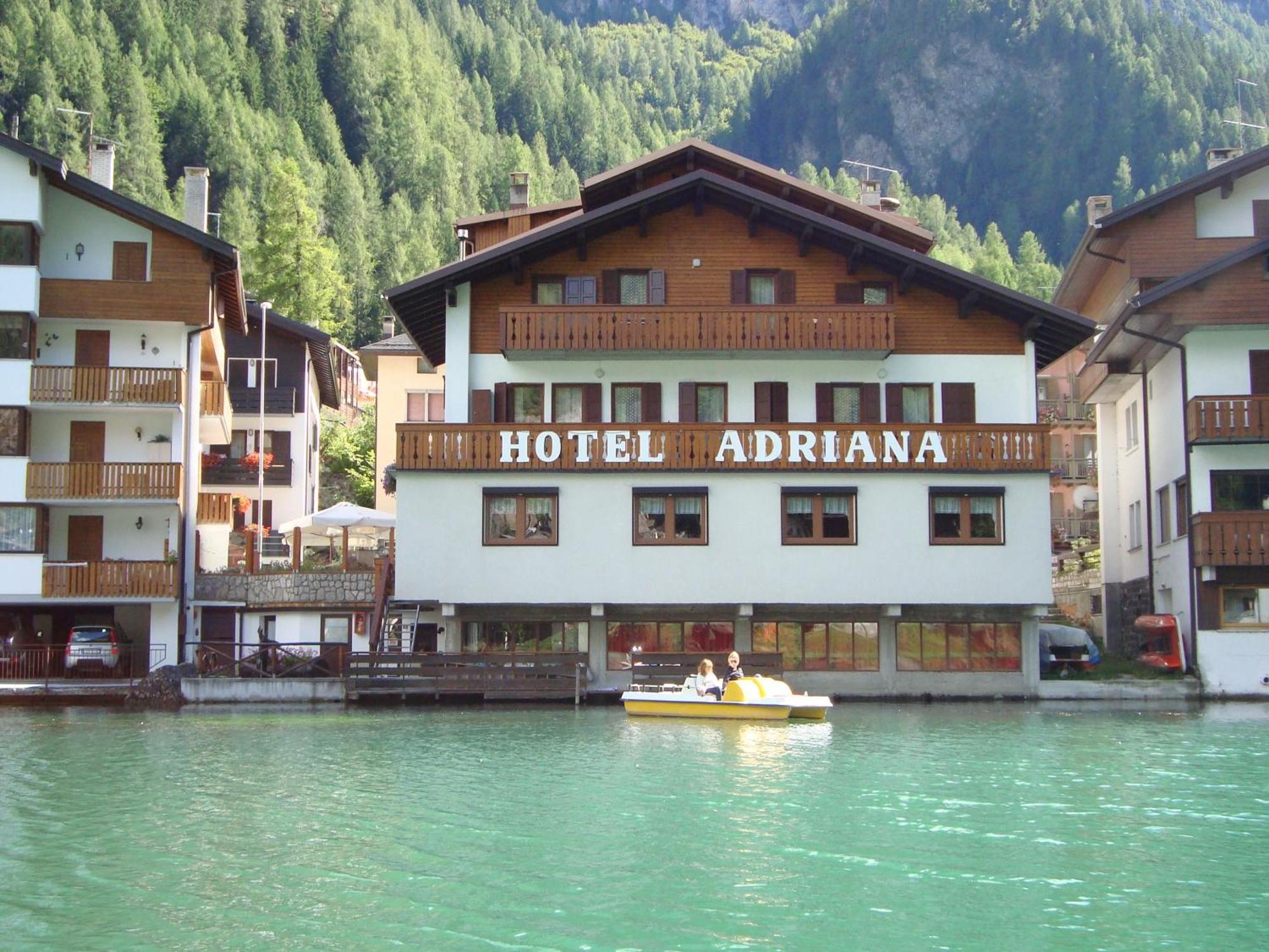 Hotel Adriana 3*